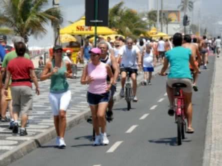 Imagem OMS recomenda exercícios físicos diários para população acima de 18 anos