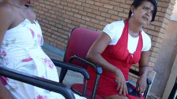 Imagem Menina de 12 anos que engravidou do primo da mesma idade dá a luz