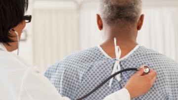 Imagem Pesquisa revela que homens só procuram médico por influência da mulher ou filhos