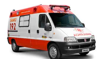 Imagem Prefeito de Lauro de Freitas entrega nova ambulância do SAMU