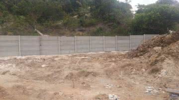Imagem Após denúncia do Bocão News, Sucom autua e embarga obras em área de dunas