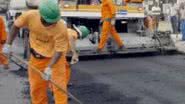 Imagem Prefeitura garante asfaltar 31 ruas até abril do ano que vem