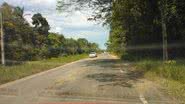 Imagem Vergonha: asfalto "sonrisal" irrita turistas em Itaparica