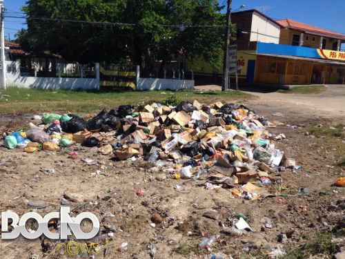 Imagem Prefeito da Ilha de Vera Cruz culpa turistas por acúmulo de lixo