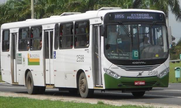 Imagem Cobrador é acusado de por namorada e colegas dentro de ônibus ainda na garagem