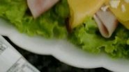 Imagem Denúncia: cliente do Di Mercatto encontra barata em sanduíche