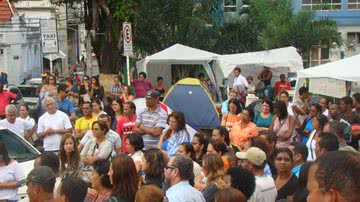 Imagem Ilhéus: servidores em greve farão caminhada nesta segunda (12)