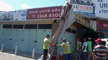 Imagem Unirb é autuada por exibir publicidade sem licença