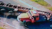 Imagem Carreta derrapa no Cabula VI e fica atravessada no meio da pista