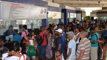 Imagem Feriadão: movimento intenso na rodoviária e no ferry