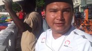 Imagem Vídeo: torcedor do Bahia diz que veste camisa do Vitória para atrair mulherada