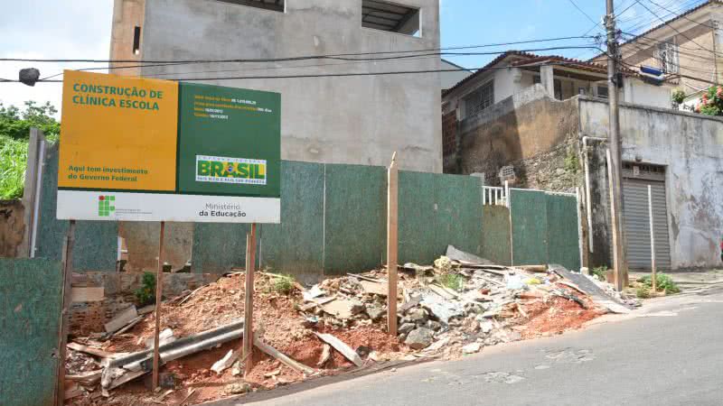 Imagem Ifba nega descarte irregular de entulho em rua no Barbalho