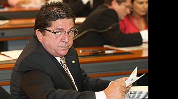 Imagem STF arquiva inquérito contra Stepan Nercessian