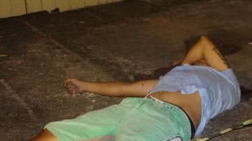 Imagem Jovem é executado em praça pública de Feira de Santana