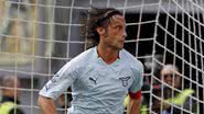 Imagem Jogador e 18 pessoas são presos em escândalo no futebol italiano