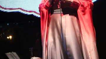 Imagem Gal Costa emociona em comemoração da Unifacs