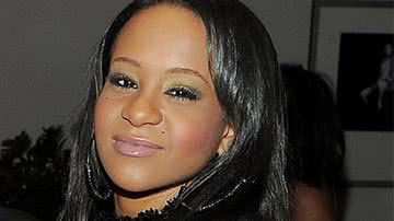 Imagem Filha de Whitney Houston some de funeral para usar drogas