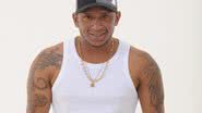 Imagem Saiddy Bamba cancela show após morte do pai