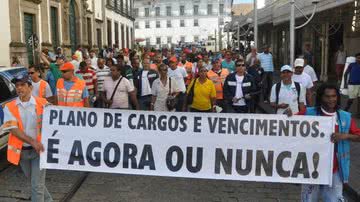 Imagem Servidores da Transalvador marcam mais um protesto nesta segunda (19)