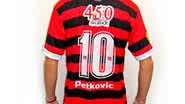 Imagem Vitória divulga imagens de nova camisa retrô