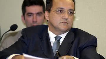 Imagem Carlinhos Cachoeira é transferido para presídio em Brasília