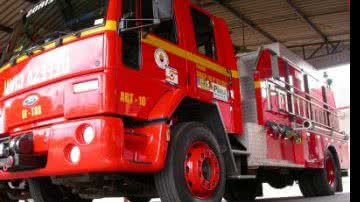 Imagem Loja de ar condicionados pega fogo no Caminho das Árvores