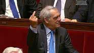 Imagem Deputado faz gesto obsceno em plena Assembleia francesa