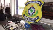 Imagem PRF apreende explosivos em gel na BR-116
