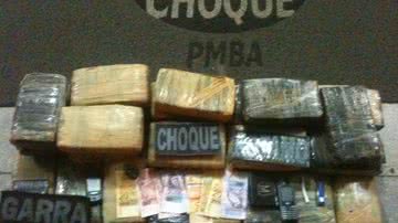 Imagem Dupla é presa com 67 quilos de maconha em Cajazeiras