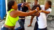 Imagem Estudantes protagonizam cena de guerra em Eunápolis