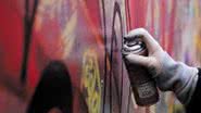 Imagem Proibida venda de tinta spray a menores de 18 anos 
