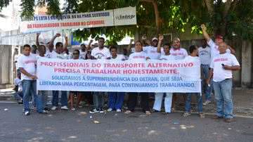 Imagem Motoristas clandestinos fazem manifestação