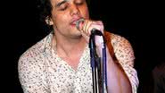 Imagem Wagner Moura vai cantar com ex- integrantes da Legião Urbana