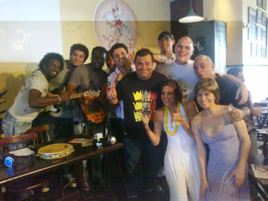 Imagem Renato Fechine participa do Roda Baiana no Botequim São Jorge
