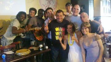 Imagem Renato Fechine participa do Roda Baiana no Botequim São Jorge