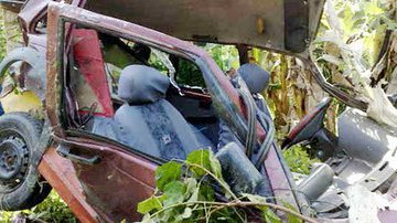 Imagem  Homem morre e cinco pessoas ficam feridas acidente no sul da Bahia