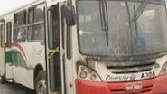 Imagem Ônibus pega fogo em Feira de Santana com passageiros dentro 