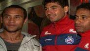 Imagem Ex-Bahia visita delegação tricolor em São Paulo