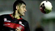 Imagem William quer retomar artilharia do Vitória na série B