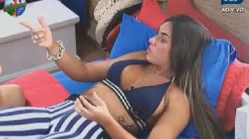 Imagem A Fazenda 5: Nicole Bahls suspeita que Diogo Pombo está a fim dela