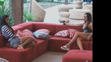 Imagem "Vou fazer o número dois e voltar meio quilo mais magra" 