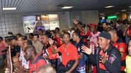 Imagem Vitória desembarca em Salvador com festa da torcida no aeroporto