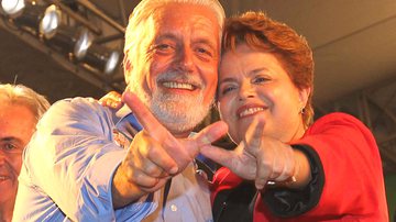 Imagem Dilma vem ao casamento do filho de Wagner na boca da eleição
