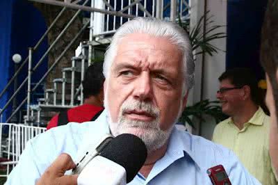 Imagem Wagner promete ser aliado de Salvador