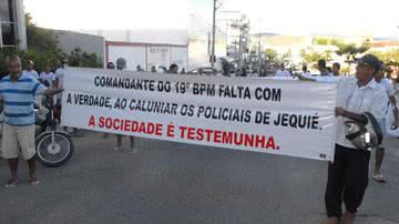 Imagem Familiares de PMs pedem justiça por prisões em Jequié