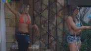 Imagem Nicole alfineta Robertha ao falar de desleixo