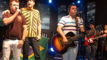 Imagem Marrone comemora aniversário no Armazém