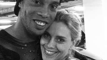 Imagem Ronaldinho Gaúcho chama atenção de Carol Dieckmann