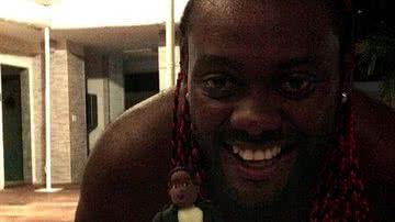 Imagem Polícia acaba com festinha de Vagner Love