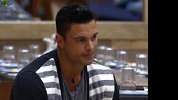 Imagem Gustavo Salyer é o segundo participante eliminado da temporada 